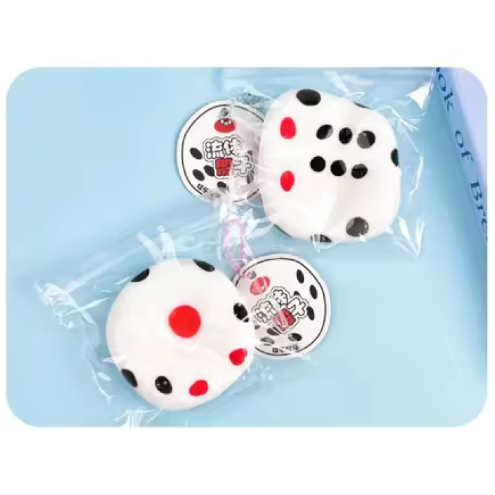 Игрушка антистресс - сквиш игральная кость